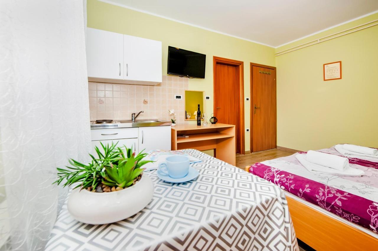 Casa Leona Apartman Rovinj Kültér fotó