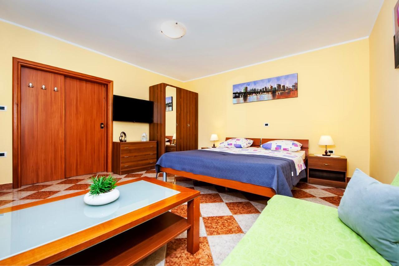 Casa Leona Apartman Rovinj Kültér fotó